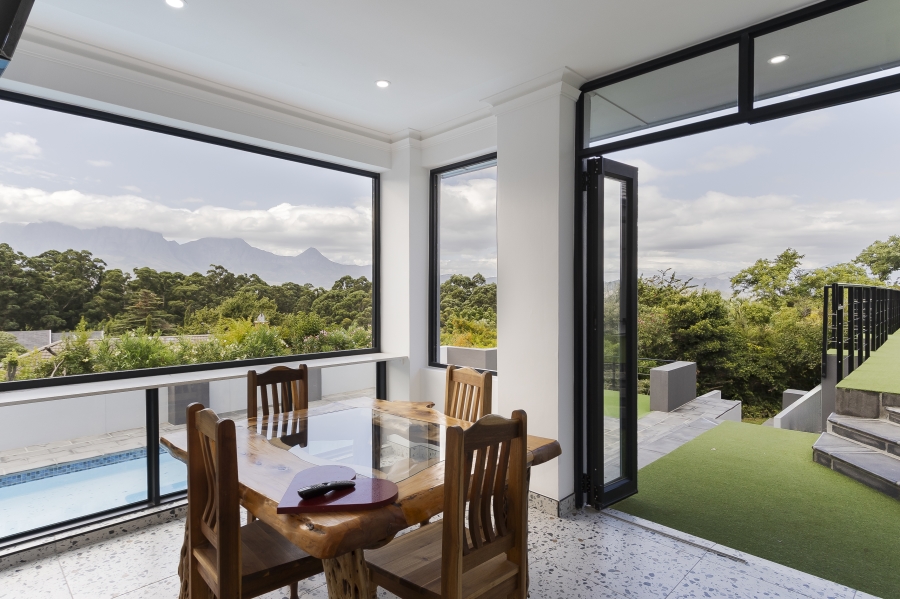 4 Bedroom Property for Sale in Helderrand Western Cape